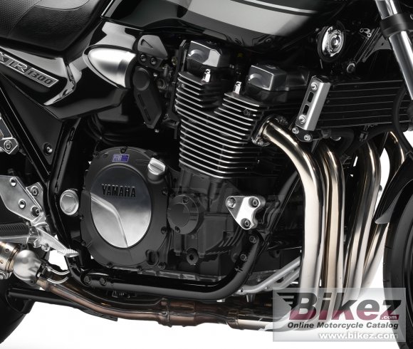 2011 Yamaha XJR 1300 photo